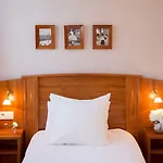 Elysees Opera Hotell