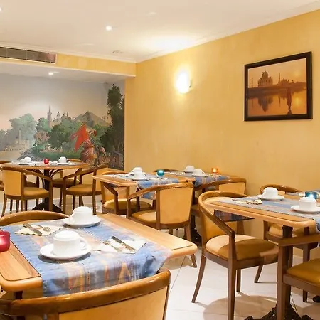 Elysees Opera Hotel 4*