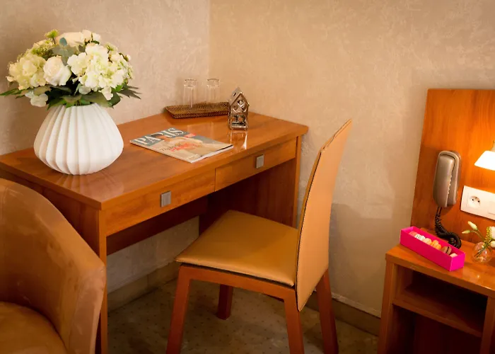 Elysees Opera 4* Parijs