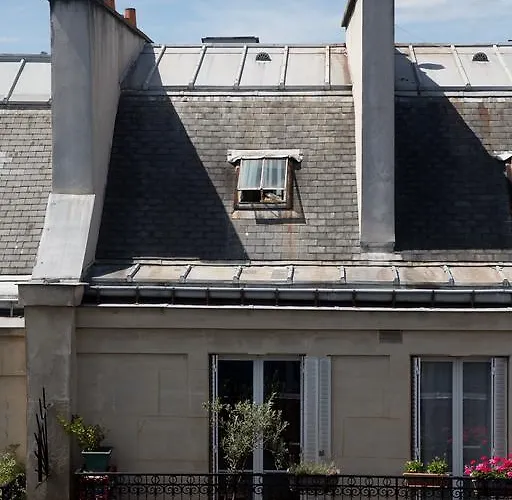 엘리제 오페라 호텔 4*