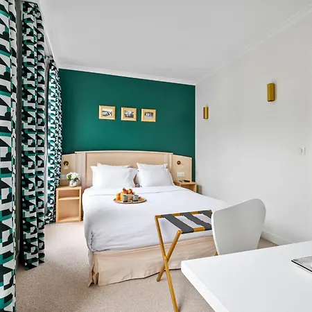 香榭丽舍歌剧院酒店 4*