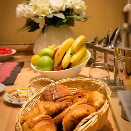 香榭丽舍歌剧院酒店 4* 巴黎