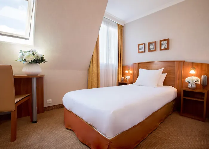 Hotel Elysees Opera Paris